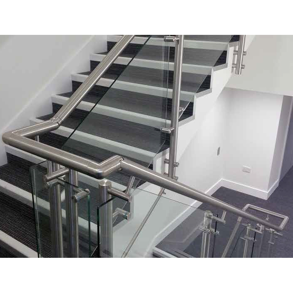 Q-railing Easy Glass Cap Rail and Connectors