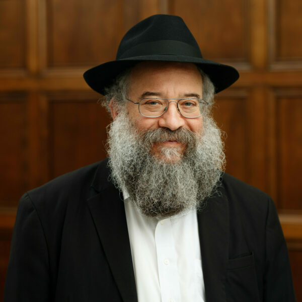 24 09 26 A Oo A headshot Shemtov Rabbi Yossi 4