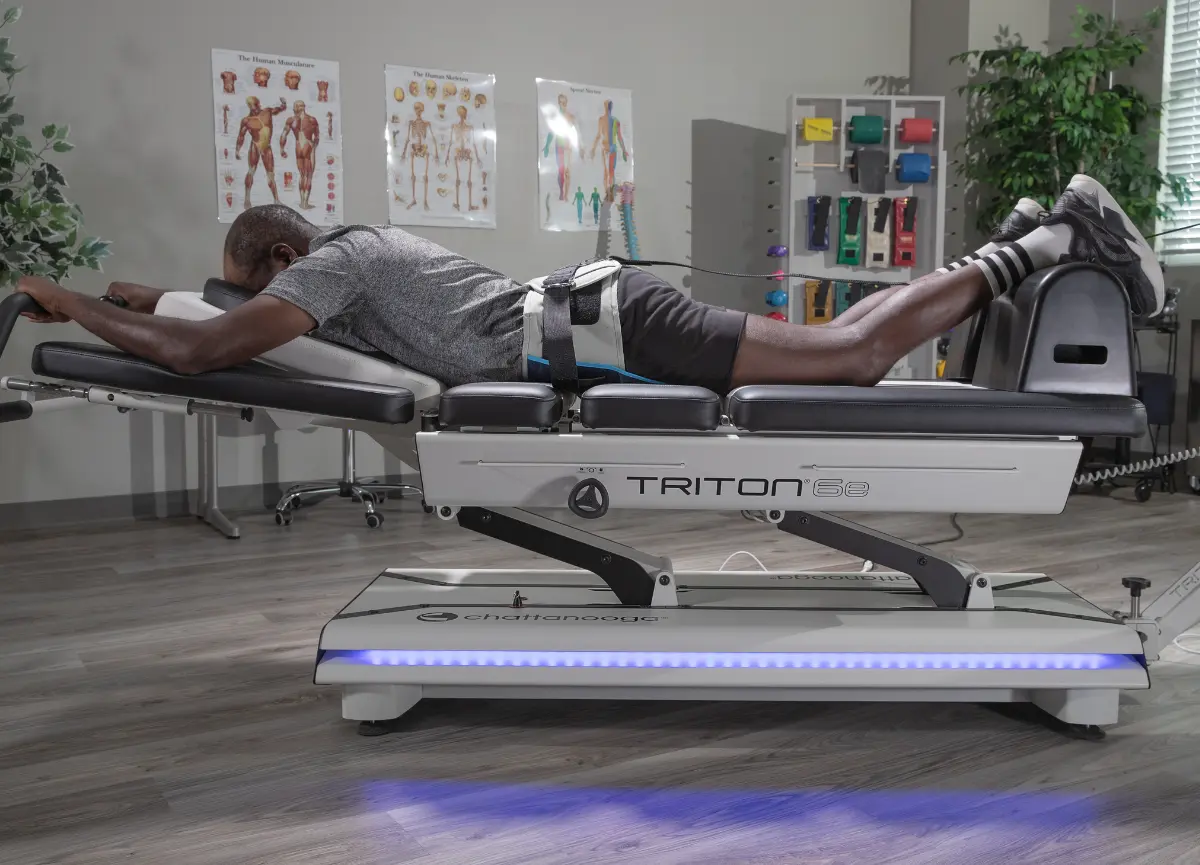 Aplicación de laserterapia y ondas de choque en hernias discales