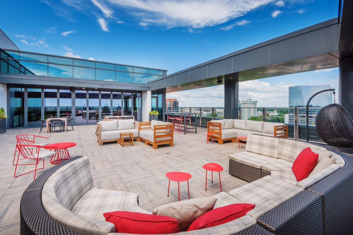 One Glenwood Rooftop Terrace 4