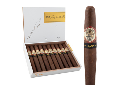 Caldwell Long Live The King 11/07 Maduro Perfecto 