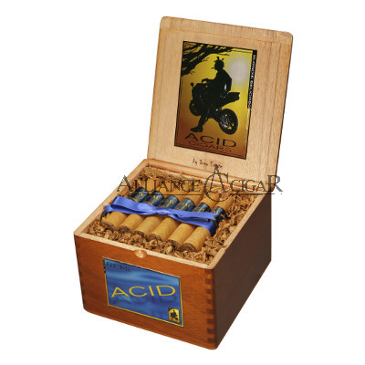 Acid, Blondie Belicoso 