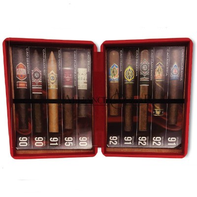 CAO, Champions III Travel Sampler , 10 cigars. Each CAO Champions Collection features 10 award-winning cigars 