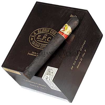 La Gloria Cubana Serie R, #7 Maduro 