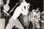 <a href='/fugazi_live_series/chapel-hill-nc-usa-50189'>Cat's Cradle, Chapel Hill, NC 5/01/89 - Photo @ Justin Logan</a>