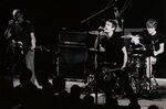 <a href='/fugazi_live_series/huntsville-al-usa-32796'>University of Alabama Spragins Hall Gym, Huntsville, AL 3/27/96 - Photo © by Jeff Bennett</a>