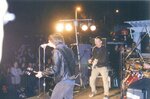 <a href='/fugazi_live_series/richmond-va-usa-32202'>University of Richmond Greek Amphitheater, Richmond, VA 3/22/02 - Photo © by Robert Hieber</a>