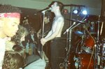 <a href='/fugazi_live_series/providence-ri-usa-42190'>Rhode Island School of Design, Providence, RI 4/21/90 - Photo © by Karen Merz</a>