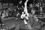 <a href='/fugazi_live_series/richmond-va-usa-22091'>Twisters, Richmond, VA 2/20/91 - Photo © by Kent Moore</a>