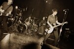 <a href='/fugazi_live_series/bordeaux-france-101199'>Theatre Barbey, Bordeaux, France 10/11/99 - Photo © by David Pujol</a>