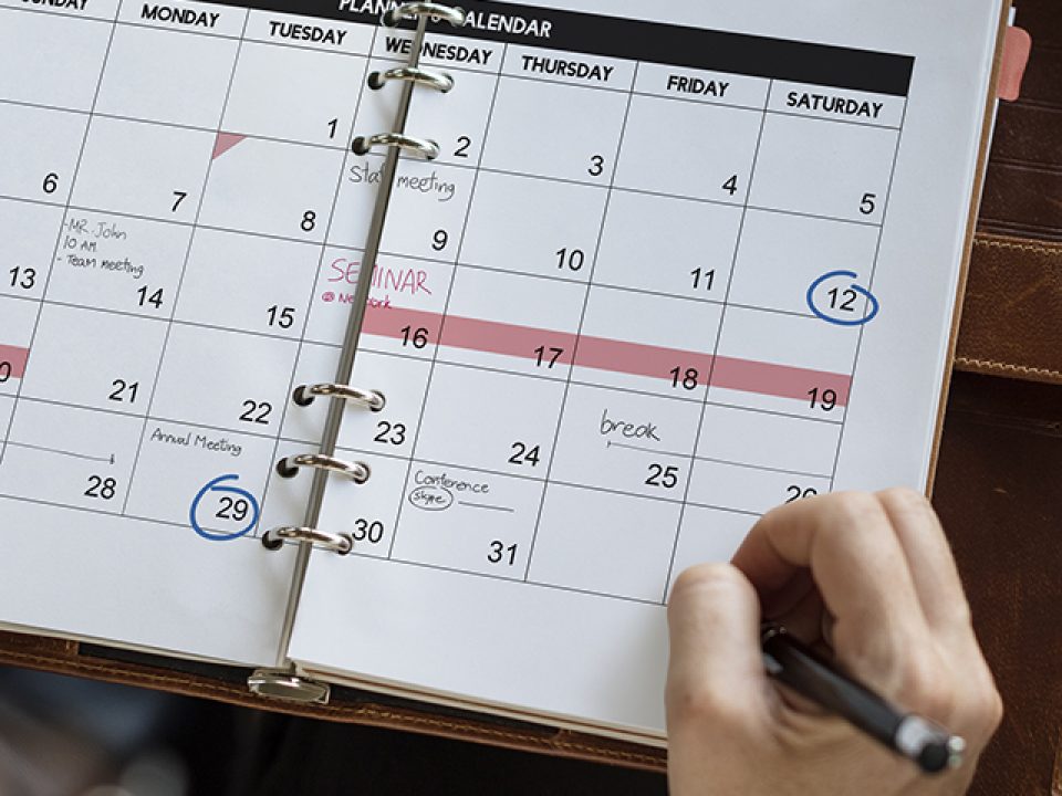 Weekend reading schedule retirement wall street journal thumbnail