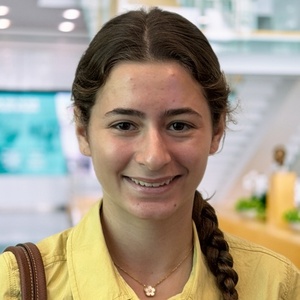 Deanna Schwarzberg