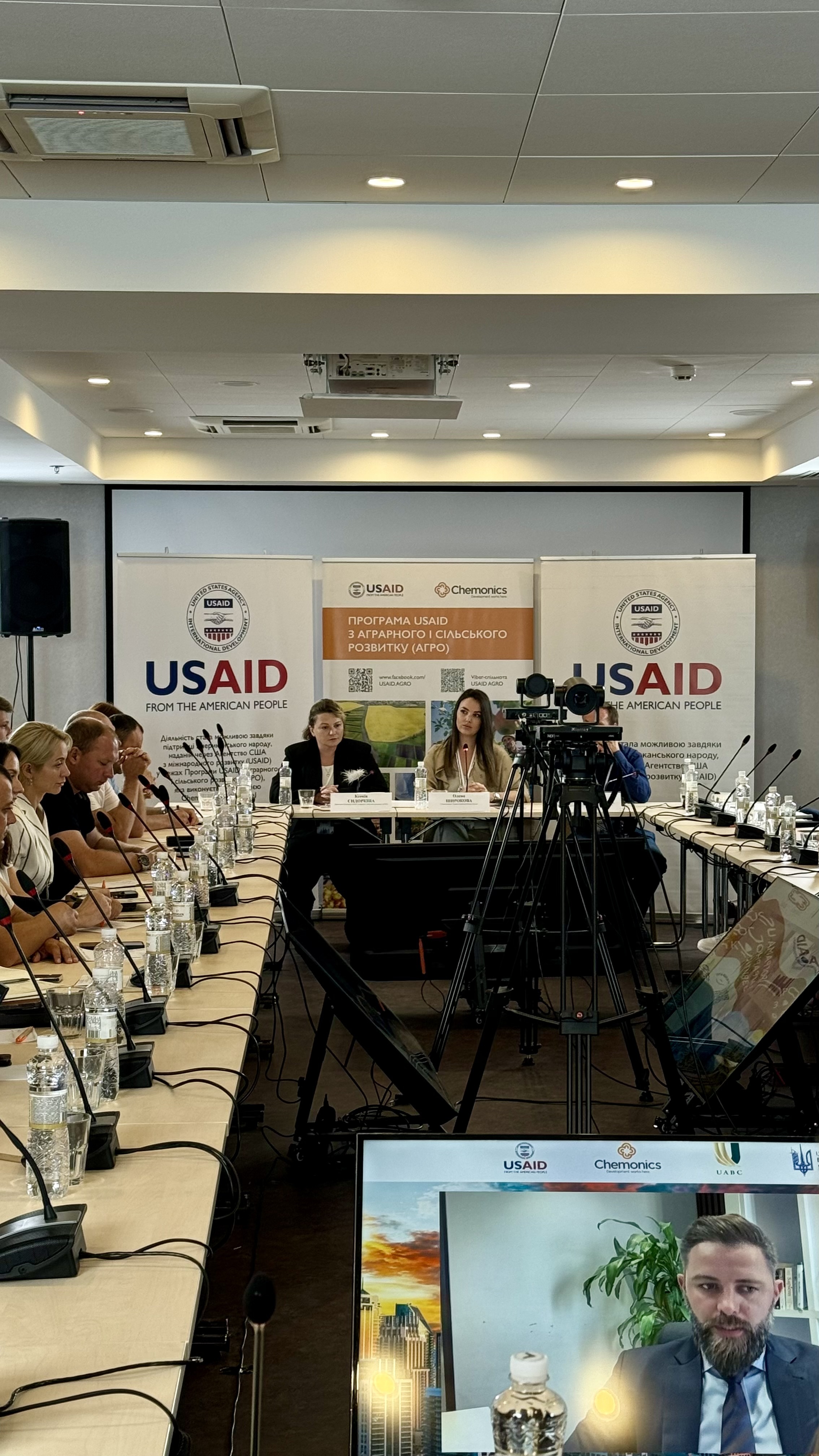 Last year, in collaboration with USAID, we organized a roundtable for Ukraine’s agricultural businesses, bringing together Ukrainian business leaders to explore opportunities for those seeking to establish their presence in the Middle East.