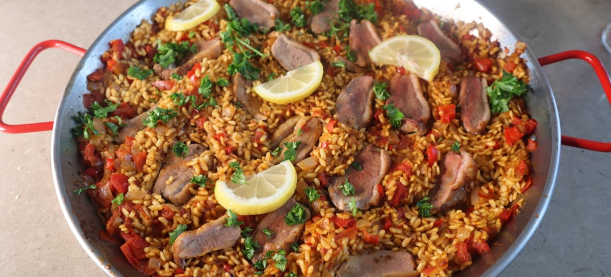 Spanish Duck Breast Paella Maple Leaf Farms