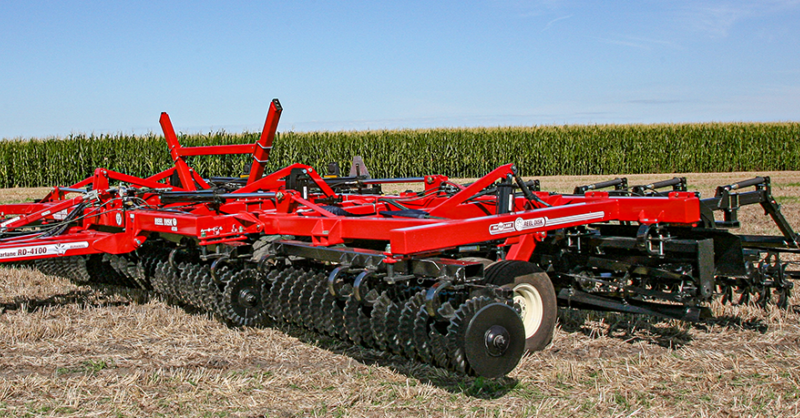Cobra - Universal Tillage | McFarlane Ag