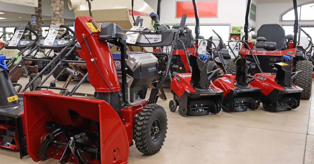 How to Pick a Snowblower That Might Just Make Snow Fun Again The Rop Shop