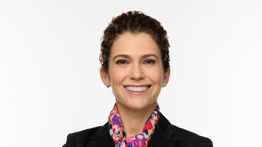 Sophia Mendelsohn headshot