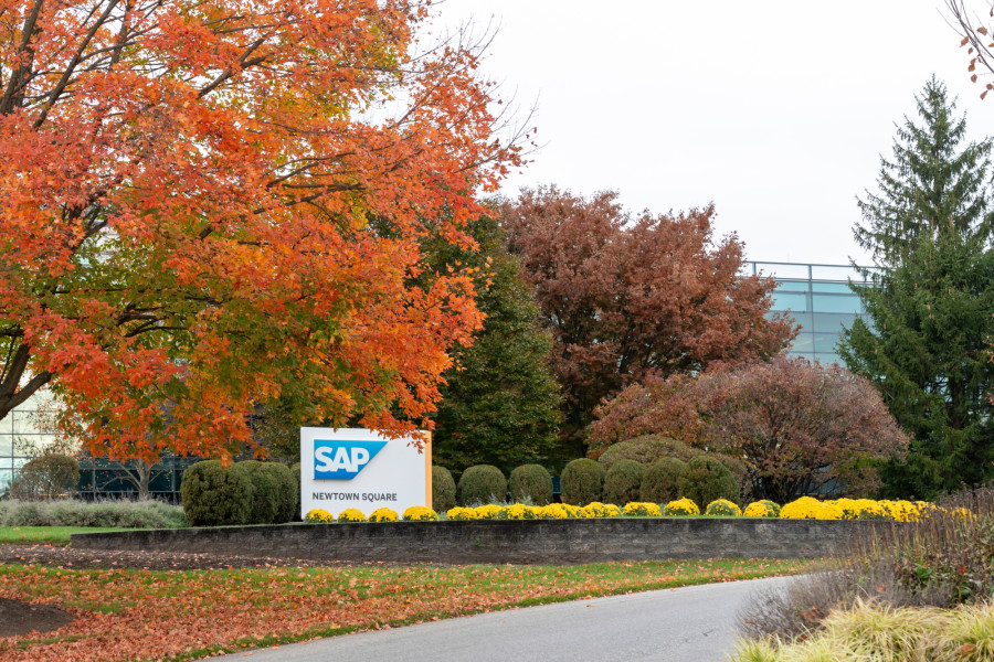 Shutterstock 2469042093