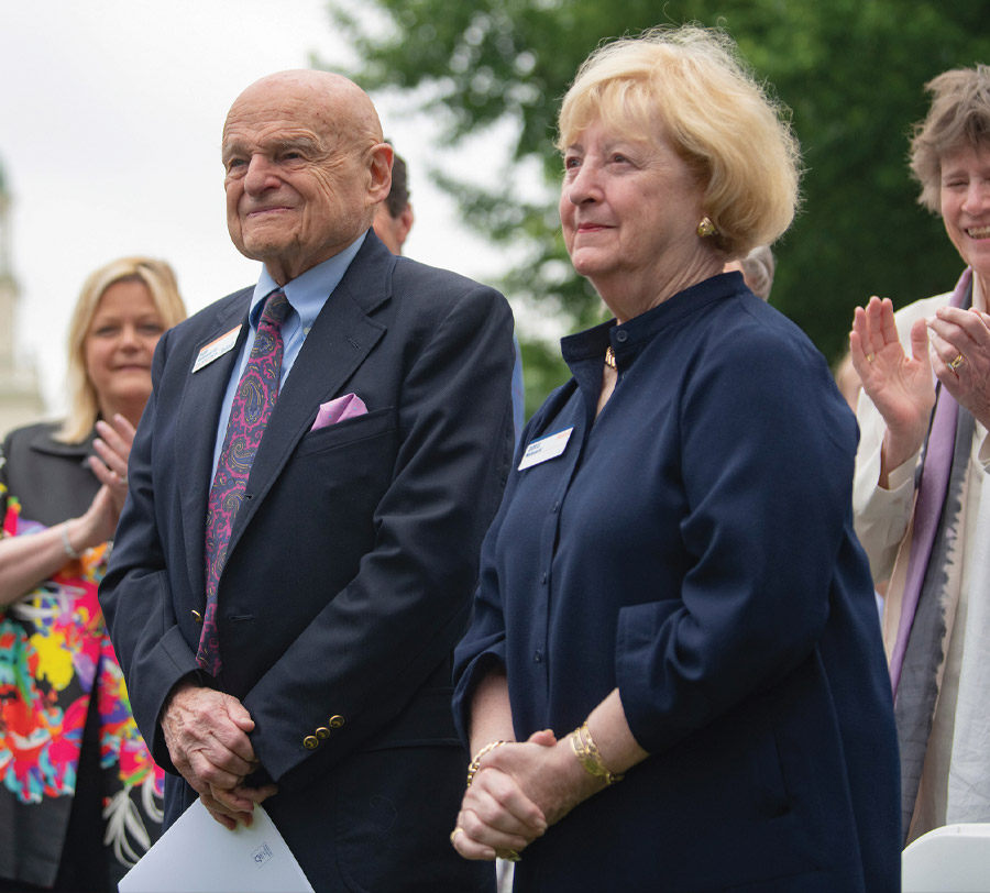 Bob ’45 and Doris Malesardi Bob ’45 and Doris Malesardi were thanked for their support of student aid.