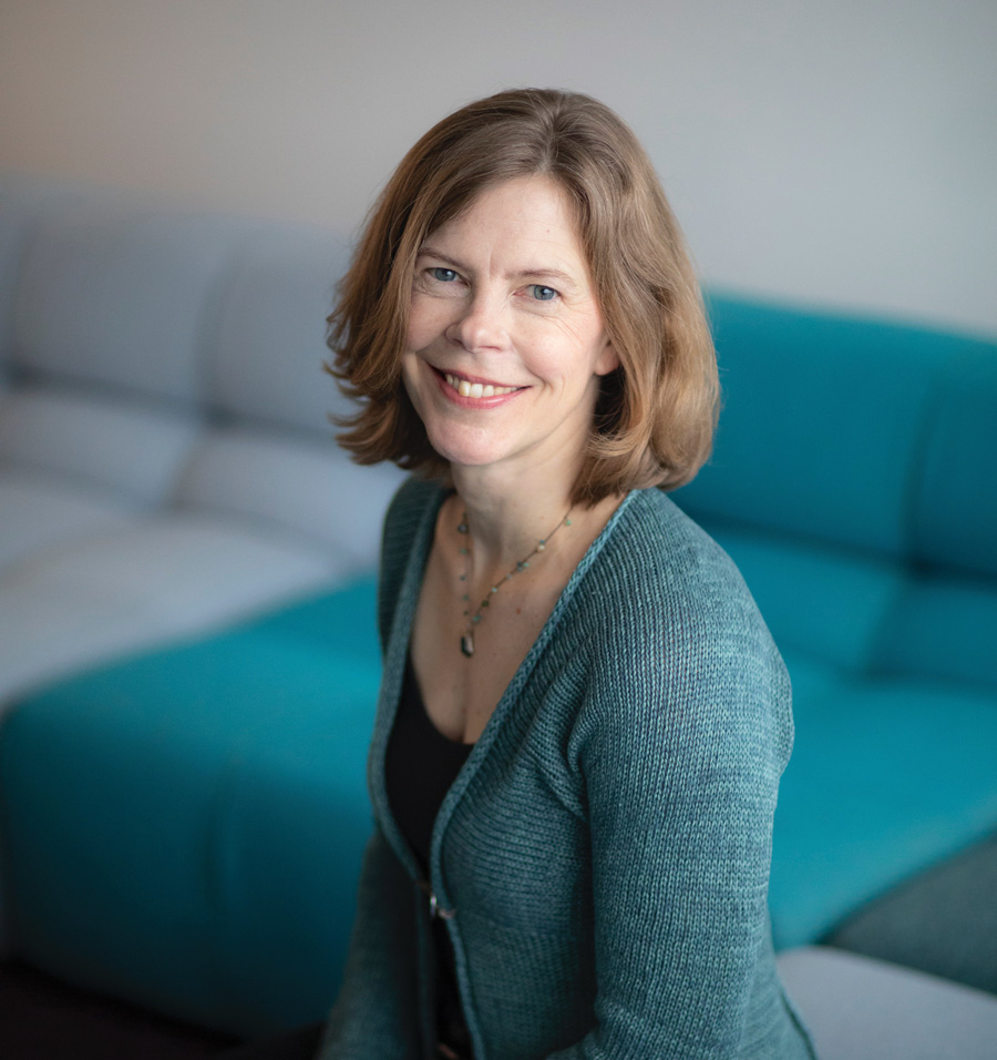 Alison Simmons '87 Alison Simmons '87 headshot