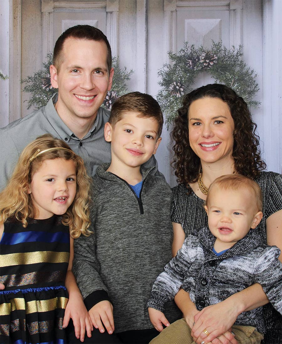 Justin ’01 and Catherine Rasch Miller ’01, with Caroline, Andrew and Evan Dual-career couple Justin ’01 and Catherine Rasch Miller ’01, with Caroline, Andrew and Evan, see the value in domestic labor.