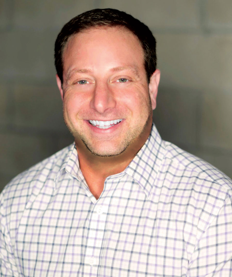 Pete Kadens ’00 Pete Kadens ’00 hopes his donation provides inspiration for fellow Bucknellians to give back.