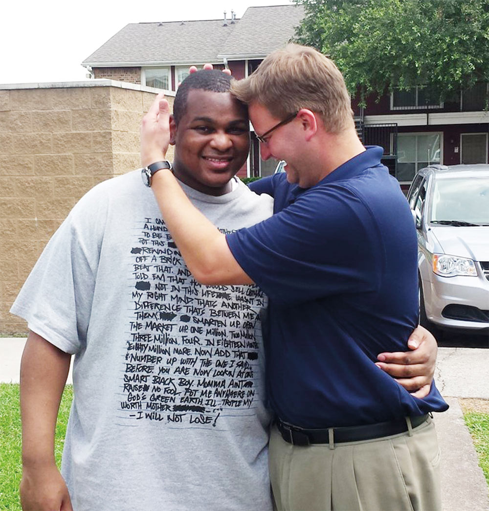 Brian Stolarz ’95, right, with Alfred Dewayne Brown “I felt that this was the ultimate manifestation of my calling — to be of service to others as a lawyer,” says Brian Stolarz ’95, right, with Alfred Dewayne Brown. In 2016, Stolarz published Grace and Justice on Death Row, a book about the case.