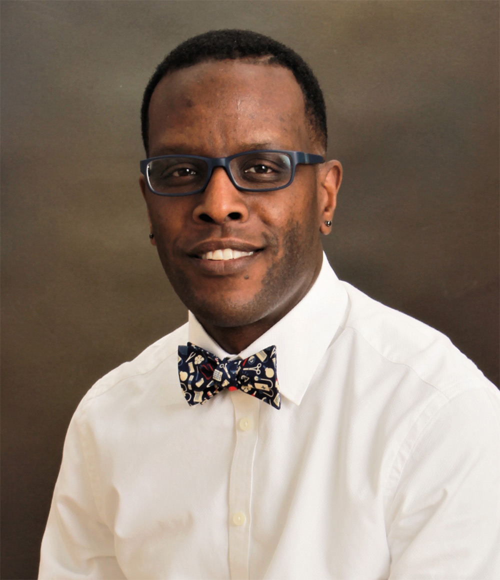 Dr. Larnie Booker Dr. Larnie Booker ’93