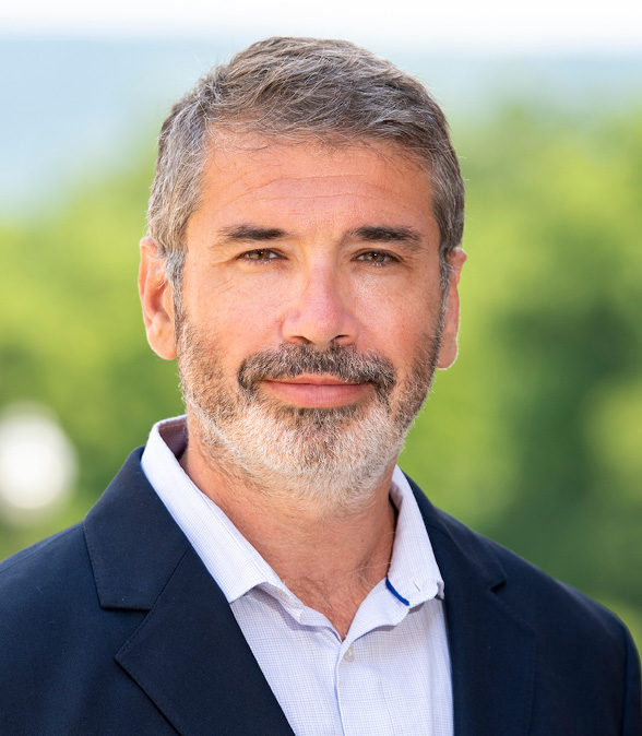 Professor Matías Vernengo