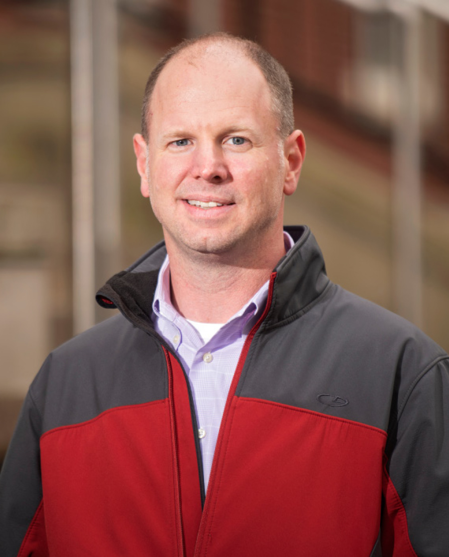 Professor Eric Kennedy headshot