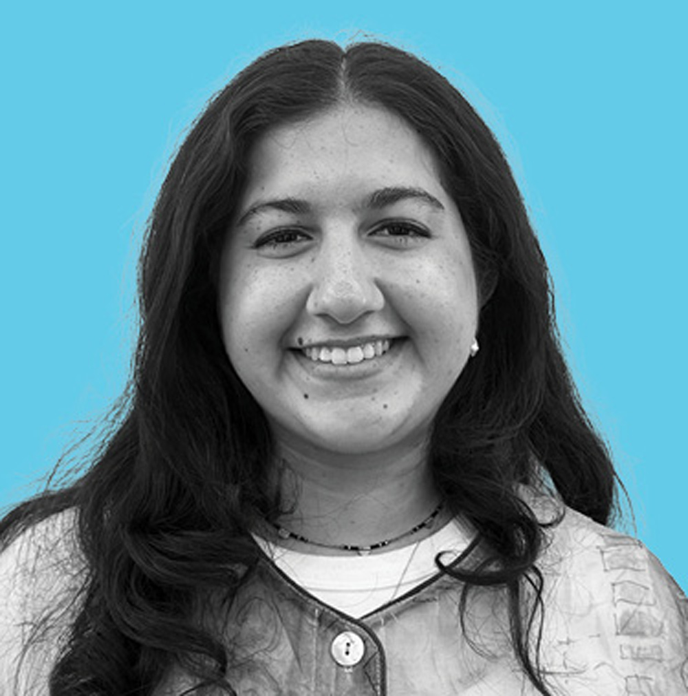 Esha Sharma headshot