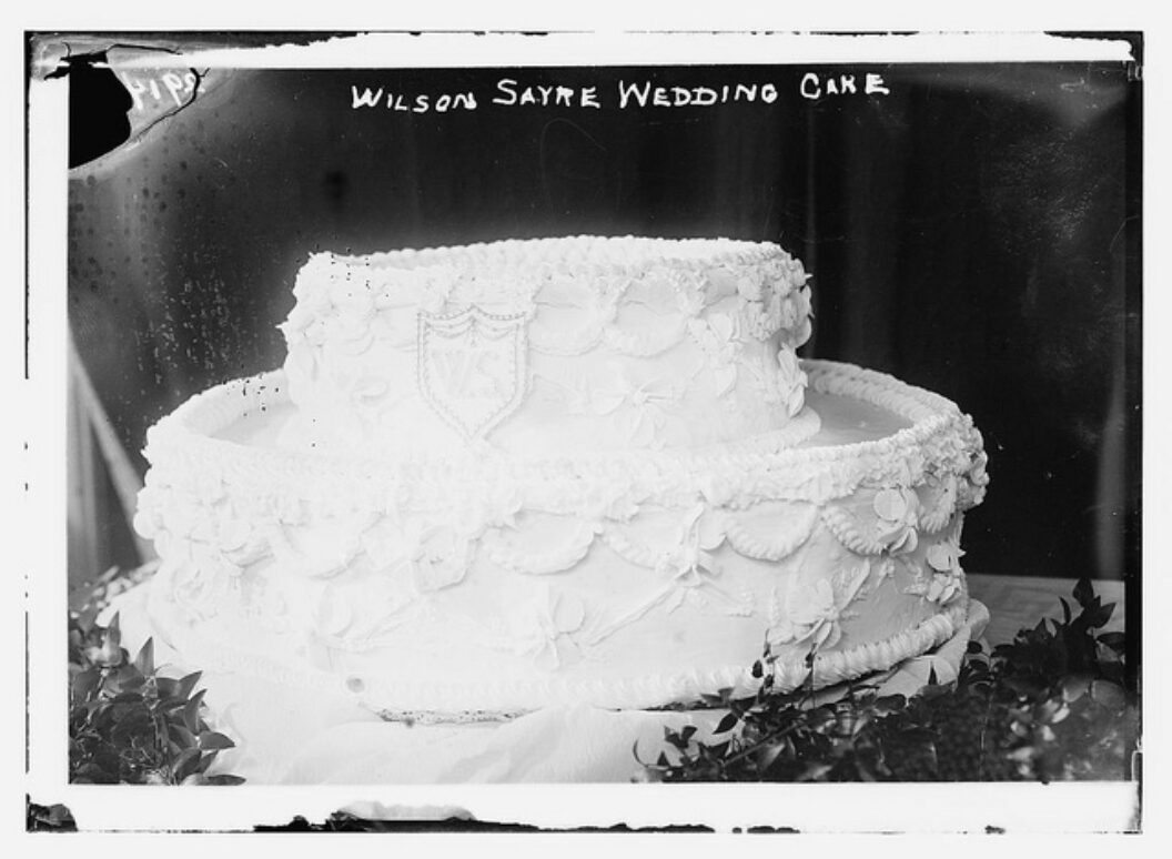 BOMB Magazine 2 + 2 can = Cake