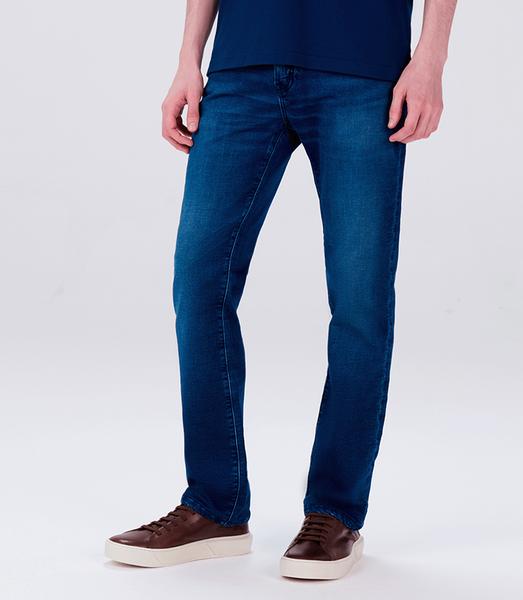 Calça jeans na 25 best sale de março