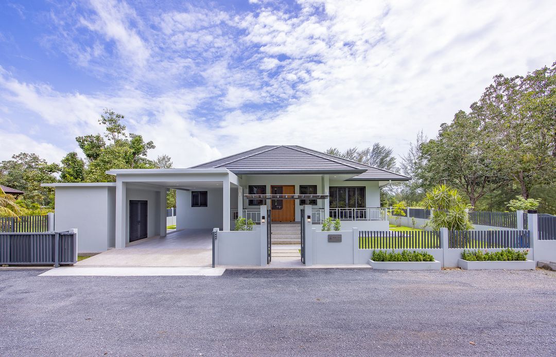 Thai life Residences, serene mountain view 2-bedroom house at Khao lak, Phang Nga