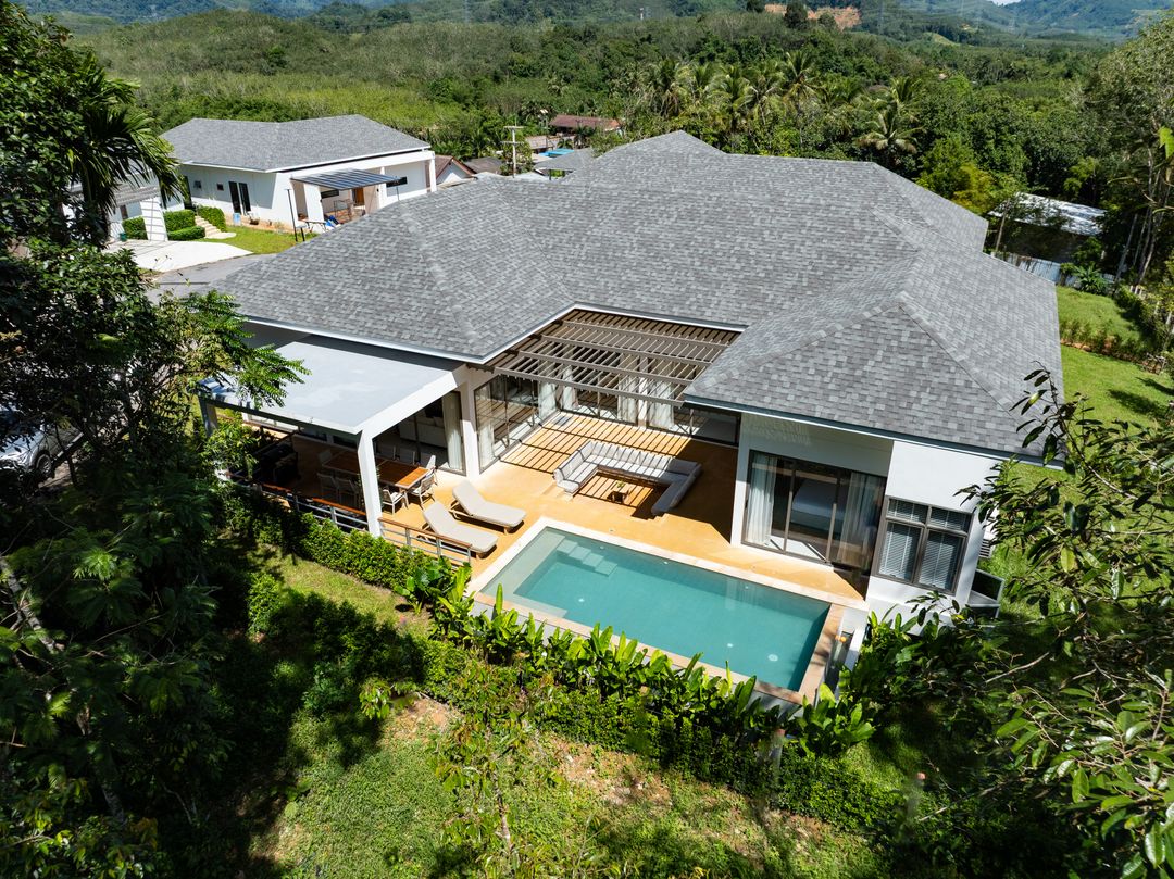 New luxury 4-bedroom pool villa at Phang Nga near Samet Nangshe Viewpoint