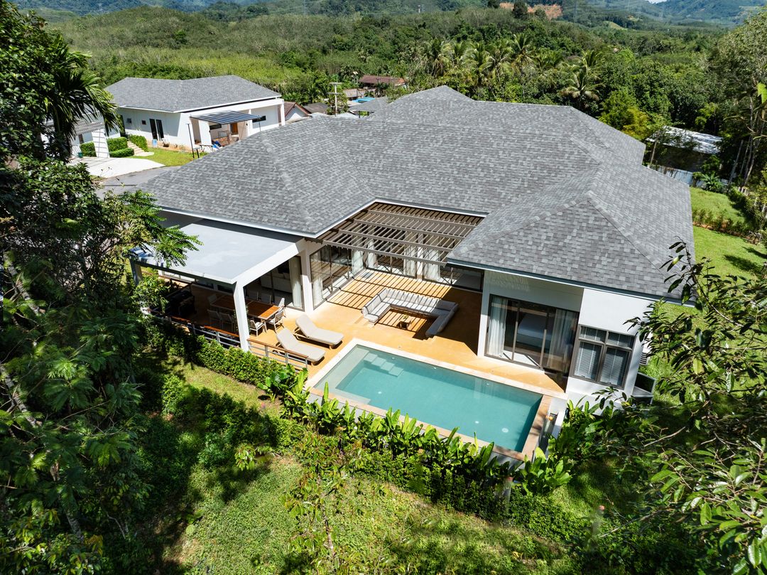 Sophisticated 4-bedroom pool villa for rent at Phang Nga
