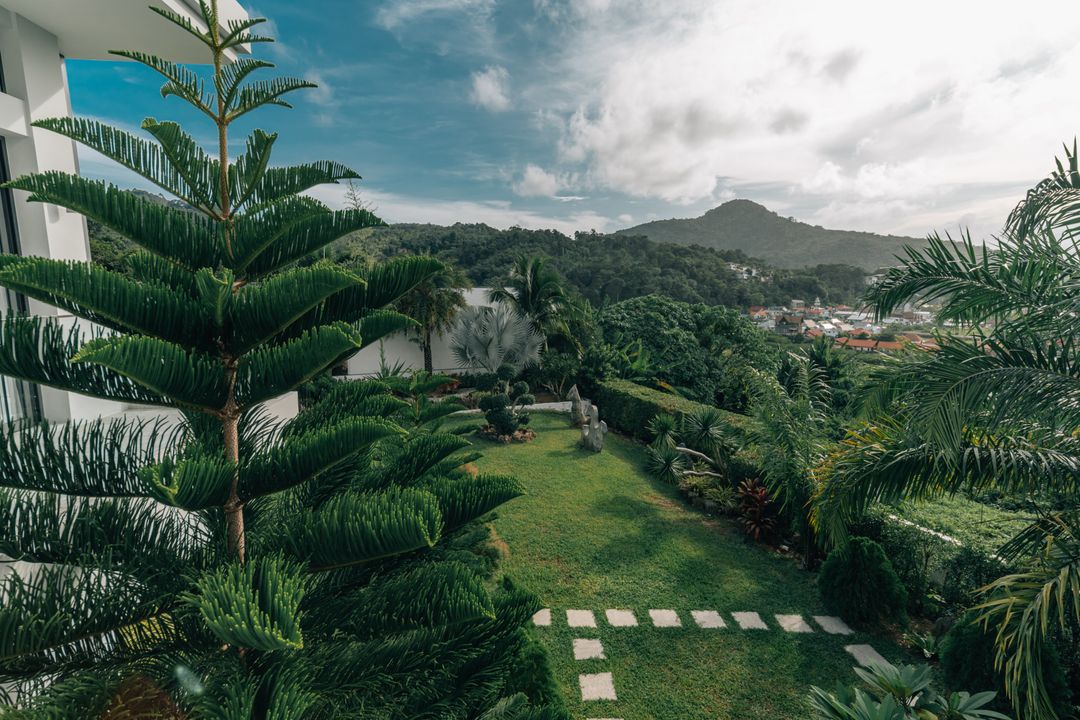 Ultra-Luxury Sea View 6 bedroom pool Villa in Kamala