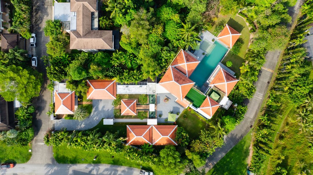 Luxury 6-bedroom pool villa within Boat Lagoon
