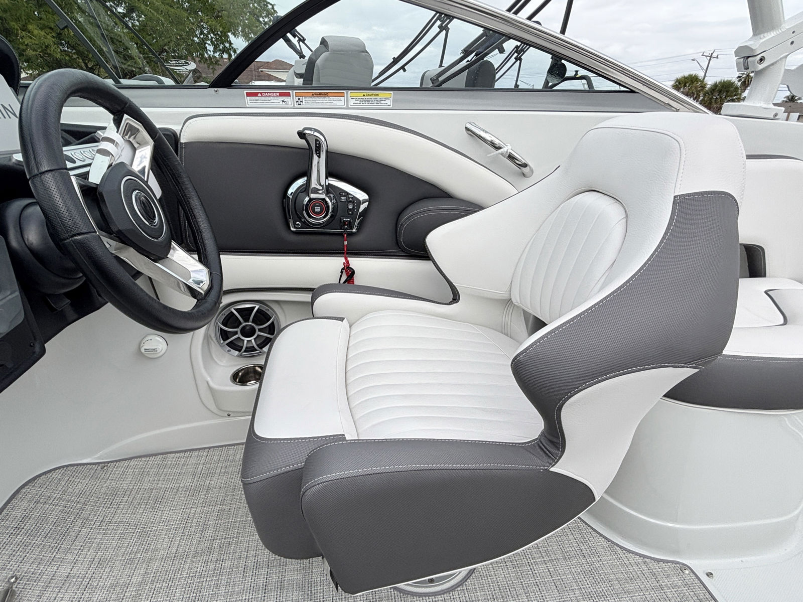 2026 CROWNLINE 260 XSS | Galahad Marine