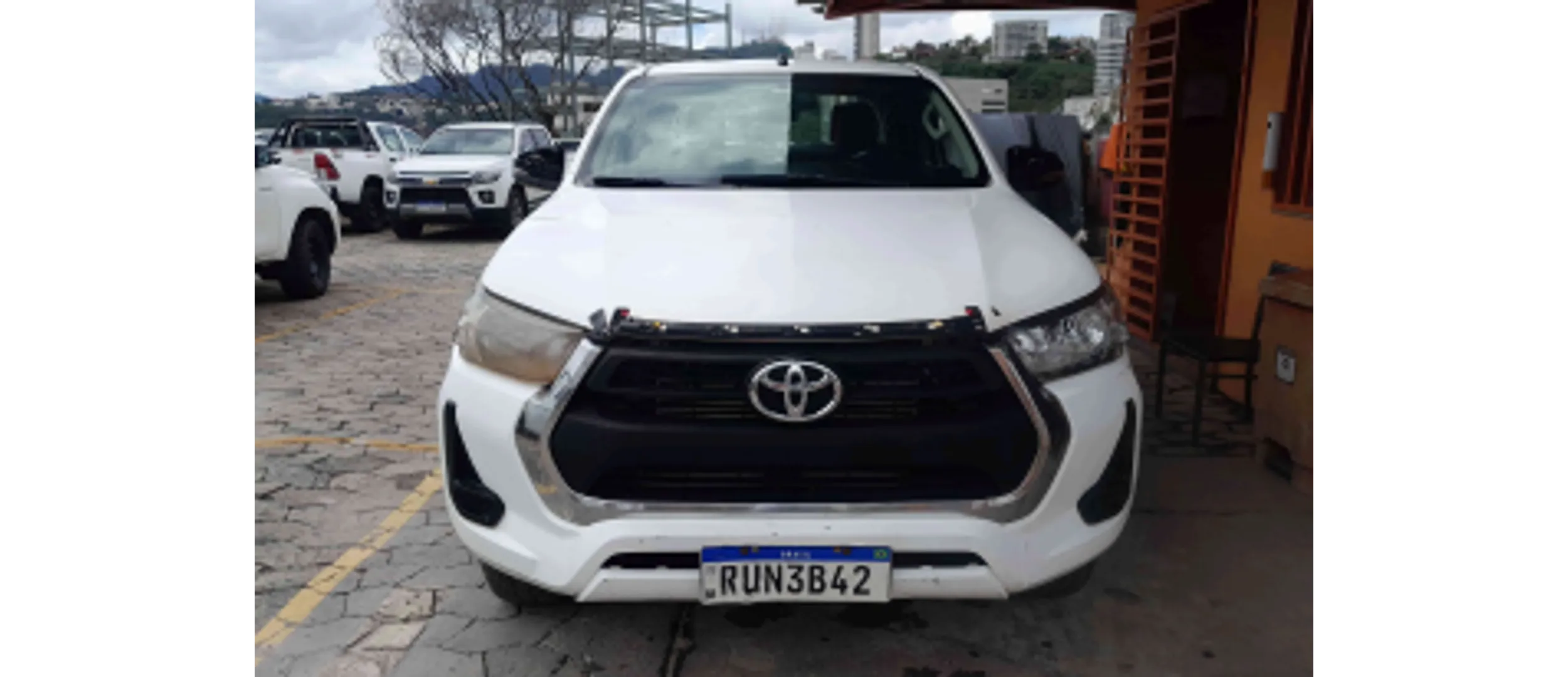Toyota Hilux 2.8 D-4D TURBO DIESEL CD POWER PACK 4X4 MANUAL 2022