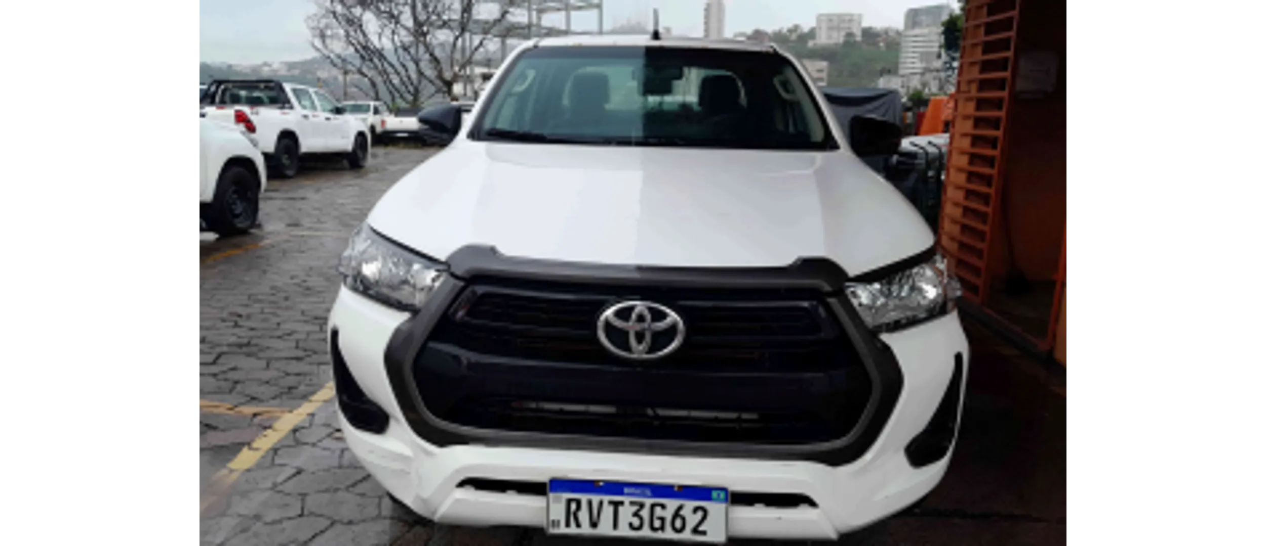 Toyota Hilux 2.8 D-4D TURBO DIESEL CD POWER PACK 4X4 MANUAL 2022