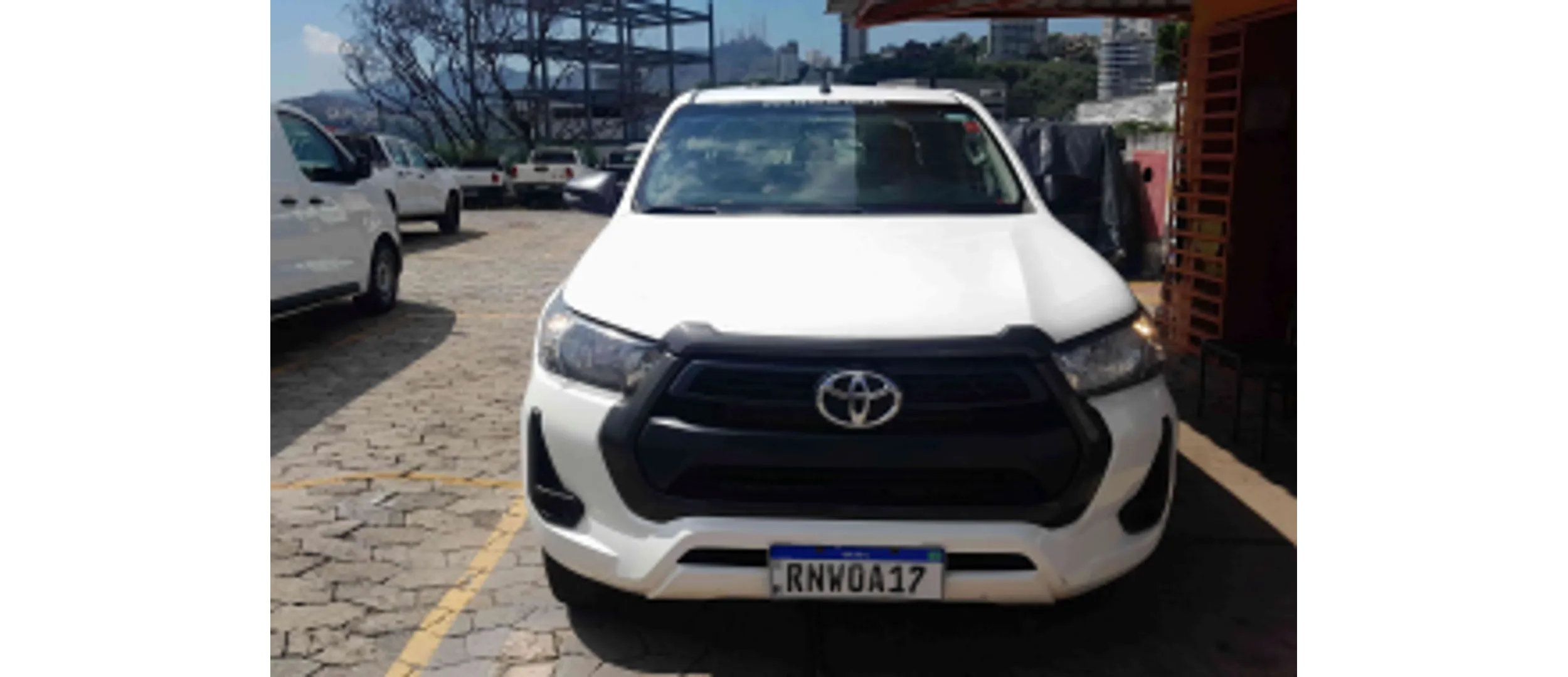 Toyota Hilux 2.8 D-4D TURBO DIESEL CD POWER PACK 4X4 MANUAL 2021