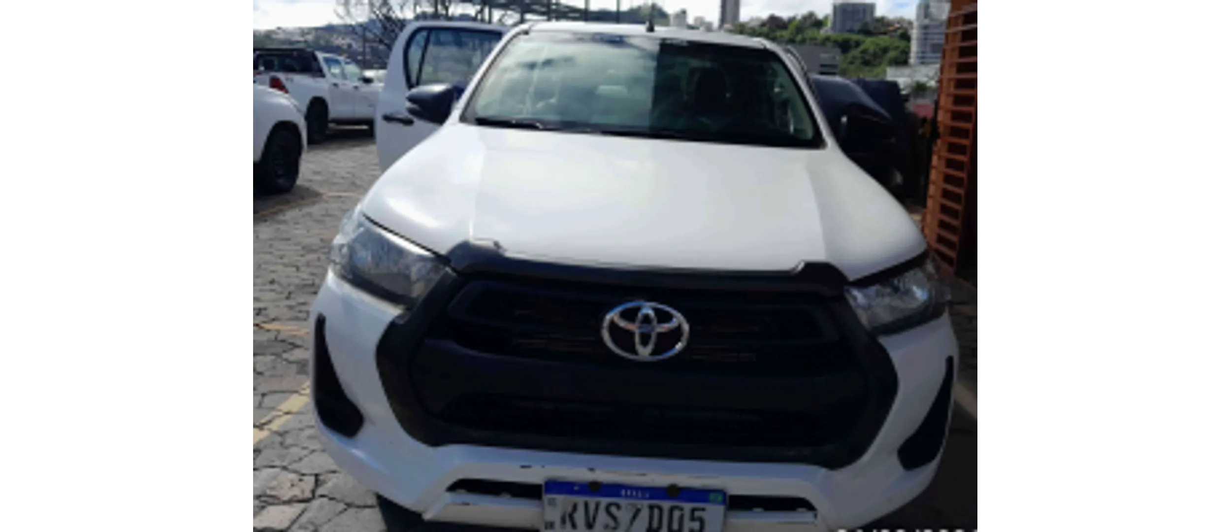 Toyota Hilux 2.8 D-4D TURBO DIESEL CD POWER PACK 4X4 MANUAL 2022