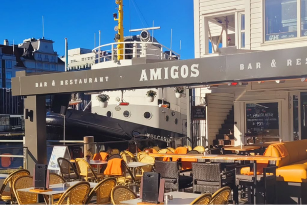 Amigos Bar & Restaurant