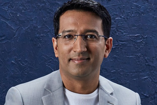 Headshot of Sumit Singh, CEO of Chewy.