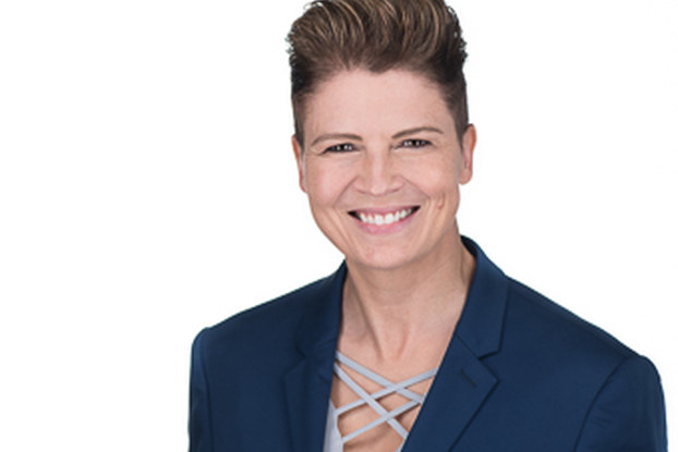 tracey breeden headshot