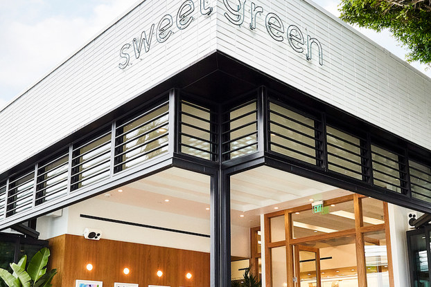 Sweetgreen Store Exterior