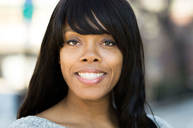devon powers headshot