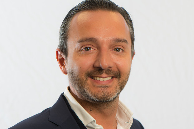  robin chadha headshot