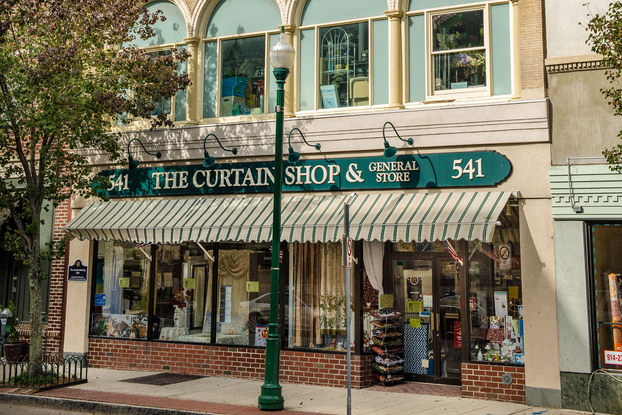 exterior of the curtain shop in new rochelle